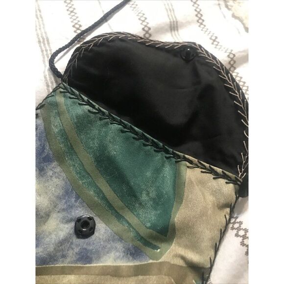 Ann Burian~ Art to Wear ~ Handmade Small Travel Crossbody Bag.  G - Picture 2 of 6